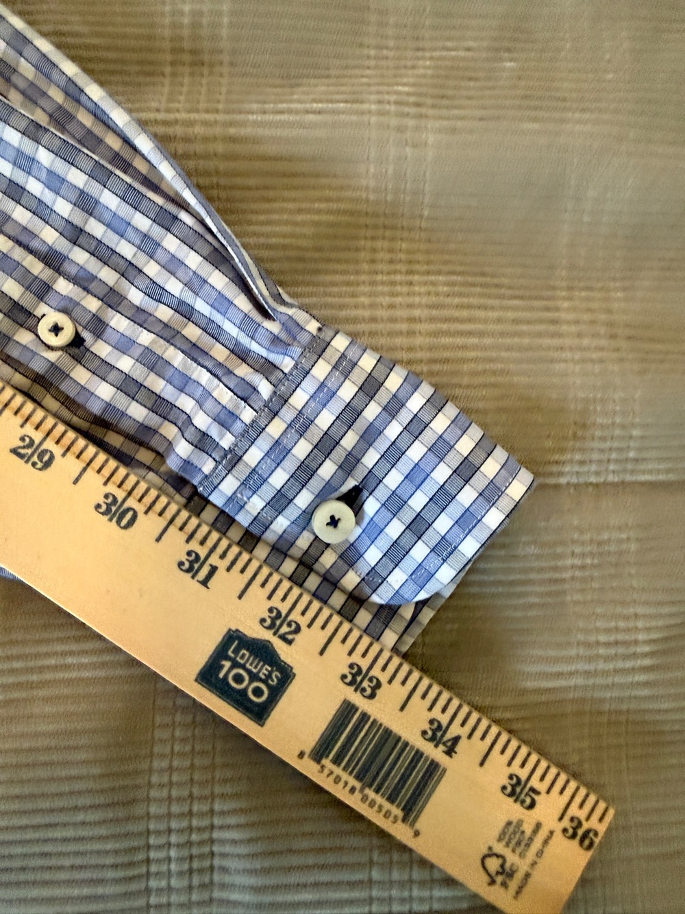 UNTUCKit Blue & White Gingham Button-Down Shirt – Men’s Medium Slim Fit - Picture 8 of 9